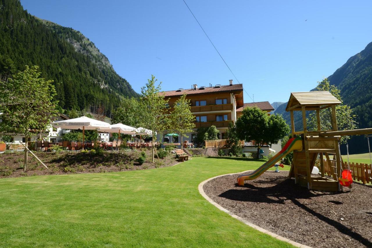 Alp Larain B&B Ischgl Exterior photo